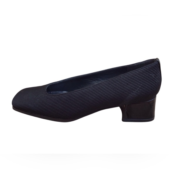 Stuart Weitzman Black Grosgrain Heeled Slip On Shoes Size 5M - Picture 4 of 9